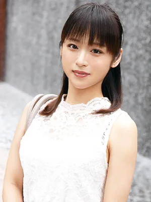 天希ユリナ