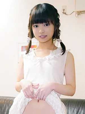 川島くるみ