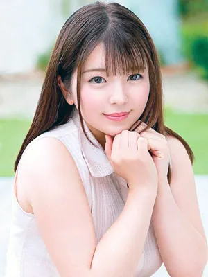 倉田アンナ