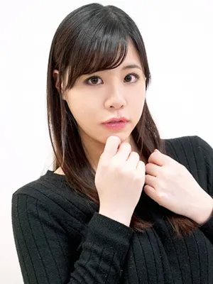 華井理恵