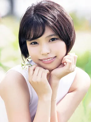 花原アスカ