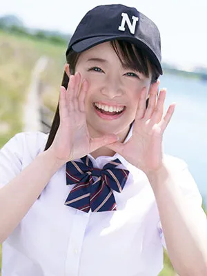 深月めい