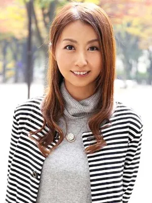 青木玲