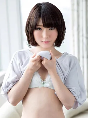 篠崎みお