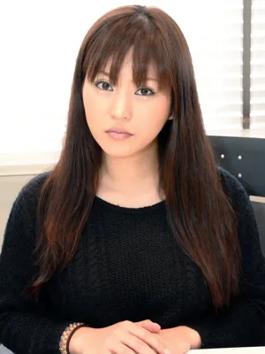 成田愛