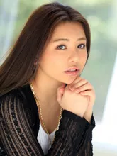 松本メイ