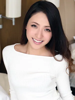 理々香
